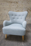Race DA2 Wing Chair
